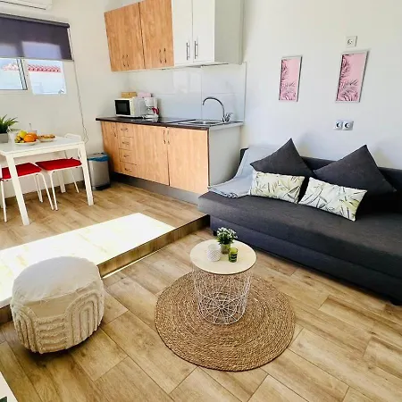 Apartamento Jimena Malaga En El Centro De Nerja Exterior foto